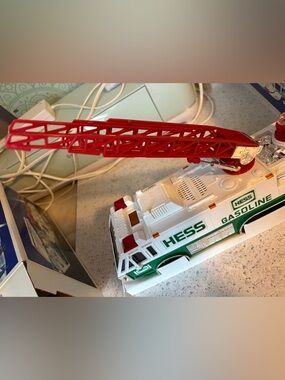 Kids Fire Rescue Toy Truck with Red Ladder - White & Green